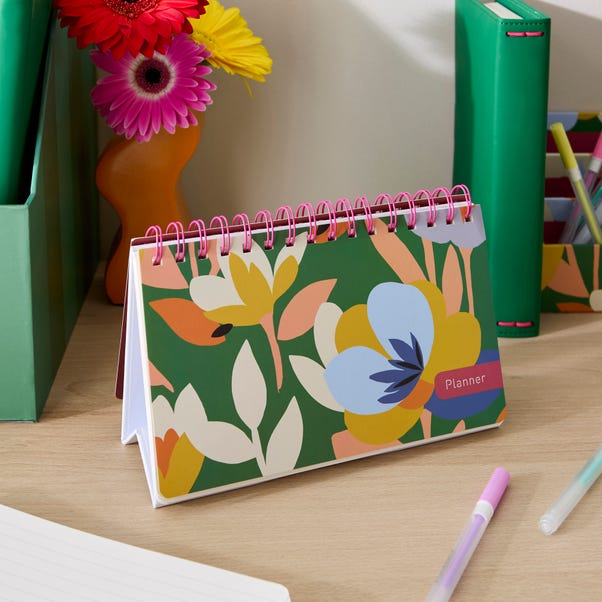 Elements Fieldsley Weekly Desk Planner