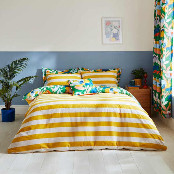 Elements Fieldsley Multicoloured Cotton Duvet Cover And Pillowcase Set